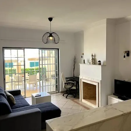 Moradia Almorávia *