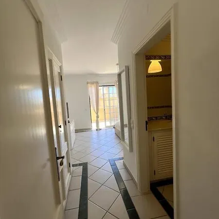 Moradia Almoravia بيت للعطل